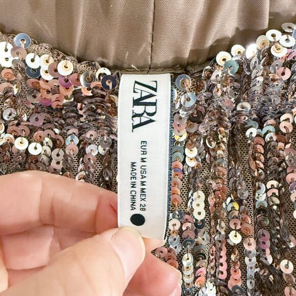 Zara Metallic Silver & Gold Cropped Pants Size Medium EUC Sequins Elastic Waist - Picture 3 of 9
